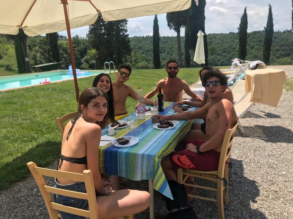Casa Vacanze Podere Marilla Peccioli Eksteriør billede