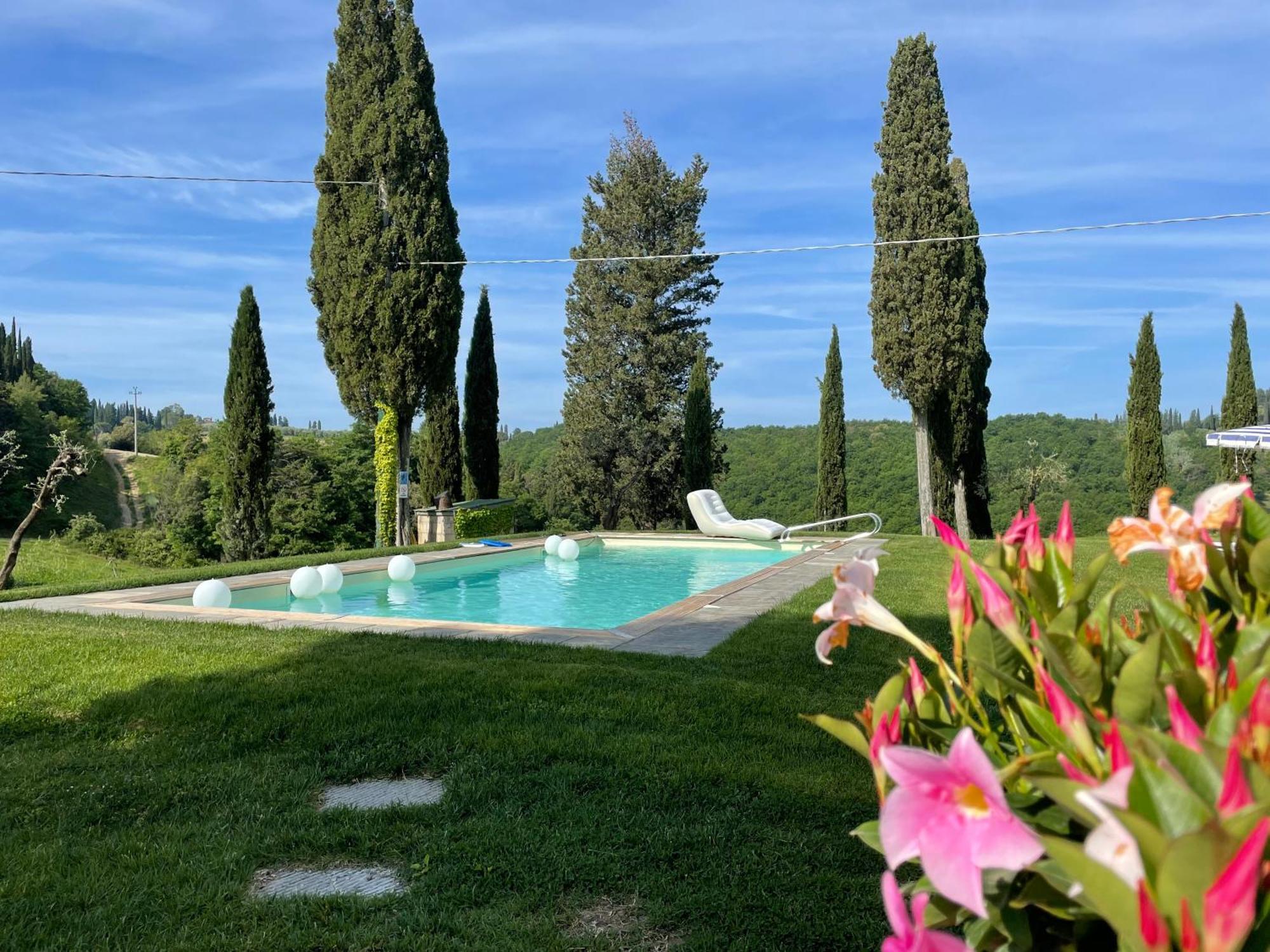 Casa Vacanze Podere Marilla Peccioli Eksteriør billede